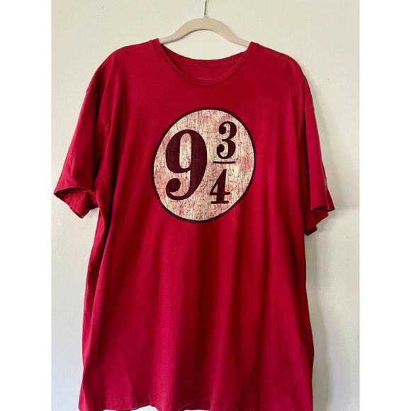 Harry Potter 9¾ Maroon XL T-Shirt $14.99 - Picture 1 of 4